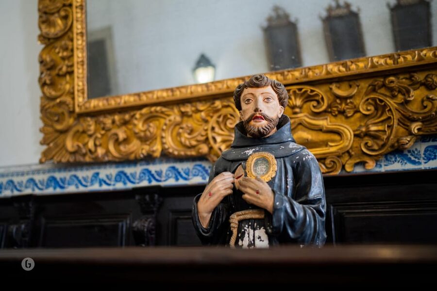 “Porto: Fado Show with Guided Tour in a Historic Monastery” - Port wine, Singeverga liqueur, and a modest tasting