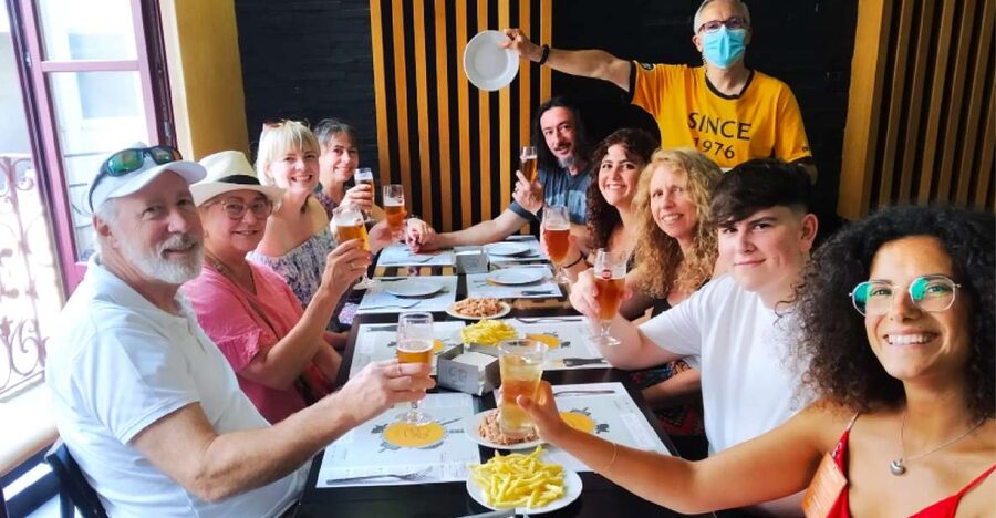 Porto: Food Tour with Tastings - The food is only half the tour