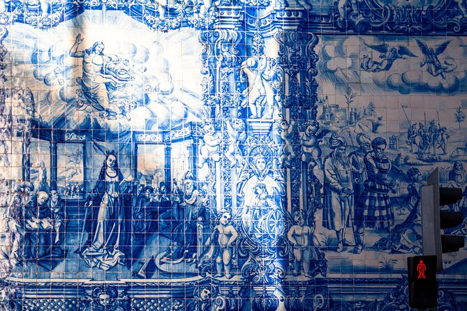 Porto Guided Tour to the Historical Center on a Tuk Tuk - From the Bolsa to the city’s grand interiors