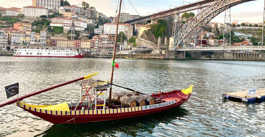 Porto: Highlights & hidden gems Walk - max 10 - What the guide adds that a map cannot