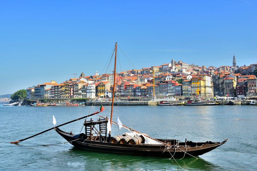 Porto: Historic City Center Walking Tour - Key points to know before booking