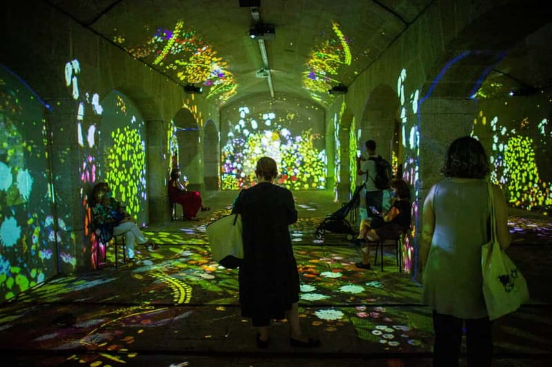 Porto: Impressive Monet & Brilliant Klimt - The building is more than a backdrop