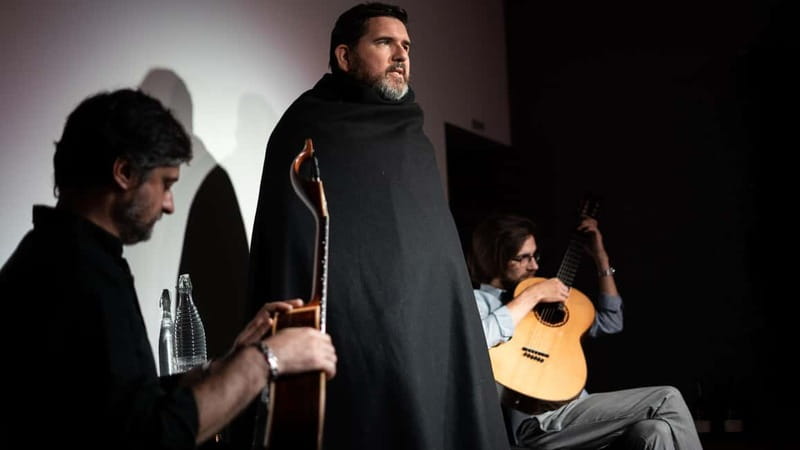 Porto: Live Fado Concert with Glass of Tawny Port Wine - The opening: traditional Lisbon Fado