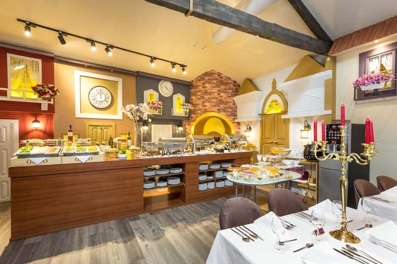 Porto: Magic Train Tour and Port Wine Cellar with Tastings - Practical tips for a smoother ride
