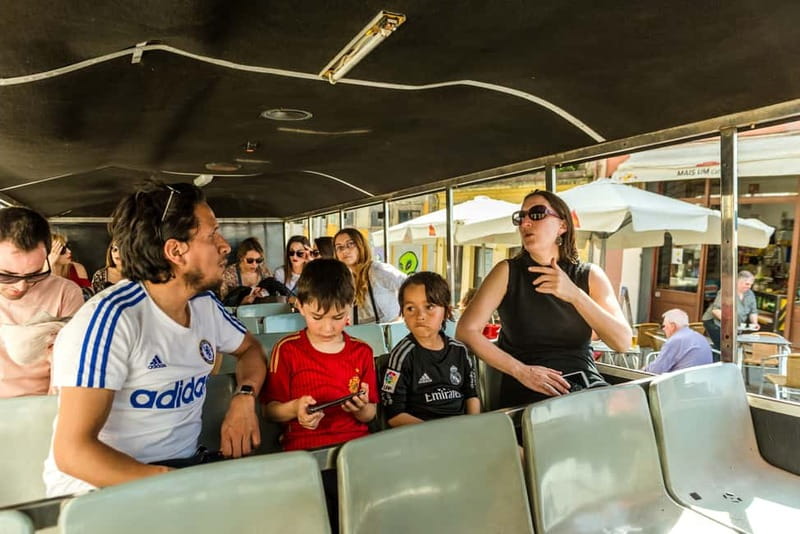 Porto: Magic Train Tour and Port Wine Cellar with Tastings - Tasting two Port wines