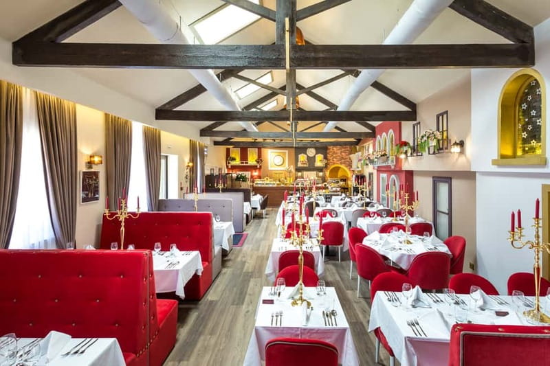 Porto: Magic Train Tour and Port Wine Cellar with Tastings - Is the $20 price good value?