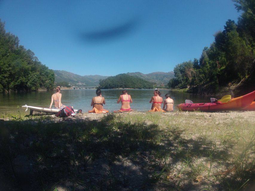Porto: Peneda-Gerês National Park Tour with Kayaking & Lunch - The short hike to a waterfall and lagoon