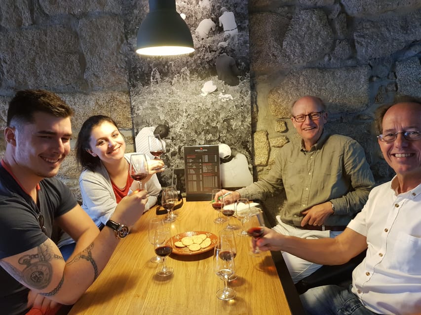 Porto: Port and Douro Wine Walking Tour with 9 Tastings - Why Gaia is the right place to learn about Port