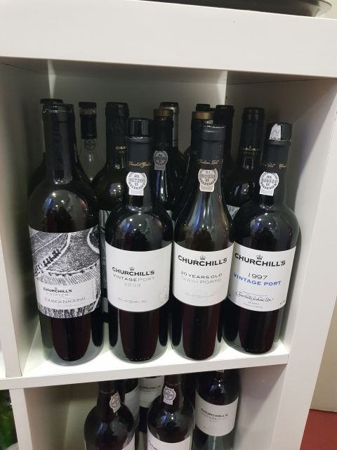 Porto: Port and Douro Wine Walking Tour with 9 Tastings - Third stop: Solar dos Dragos and Douro table wines