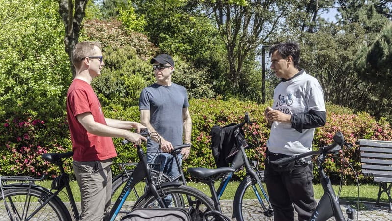 Porto Private E-Bike Tour: Douro River, Parks & Beaches - Arrábida Bridge and the Douro Waterfront