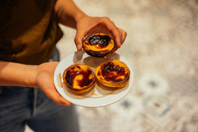 Porto Private Food and Drink Tasting Tour with Local - Pastel de nata and Porto’s sweet side
