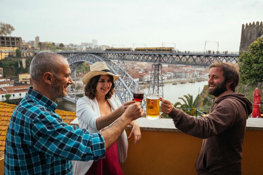 Porto: Private Food Tour – 10 Tastings with Locals - The guides make the difference