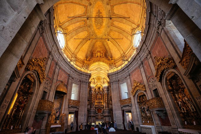 Porto PRIVATE TOUR With Locals: Highlights & Hidden Gems - Hills, timing, and physical effort