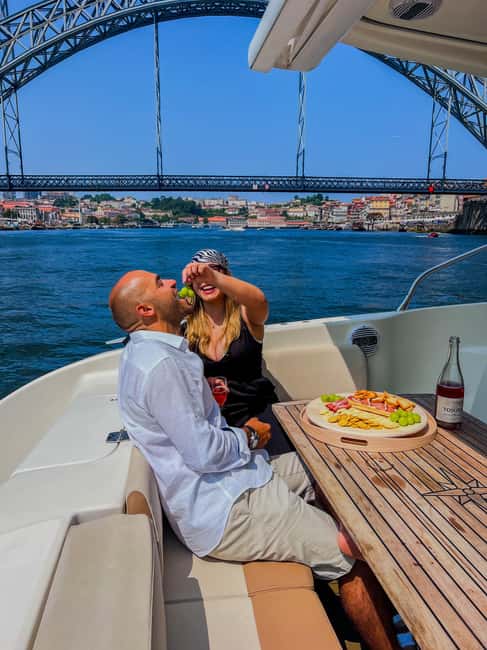 Porto: Private Yacth Cruise with Wine, Snacks & 6 Bridges - Why a private Douro cruise makes sense in Porto