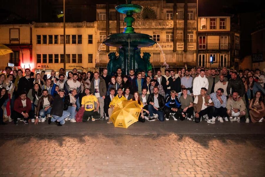 Porto: Pub Crawl with 7 Drinks, Games, and VIP Club Entry - Key things to know before you book