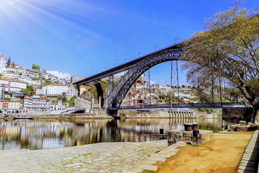 Porto: Six Bridges Cruise - Why the Douro is the right place to begin