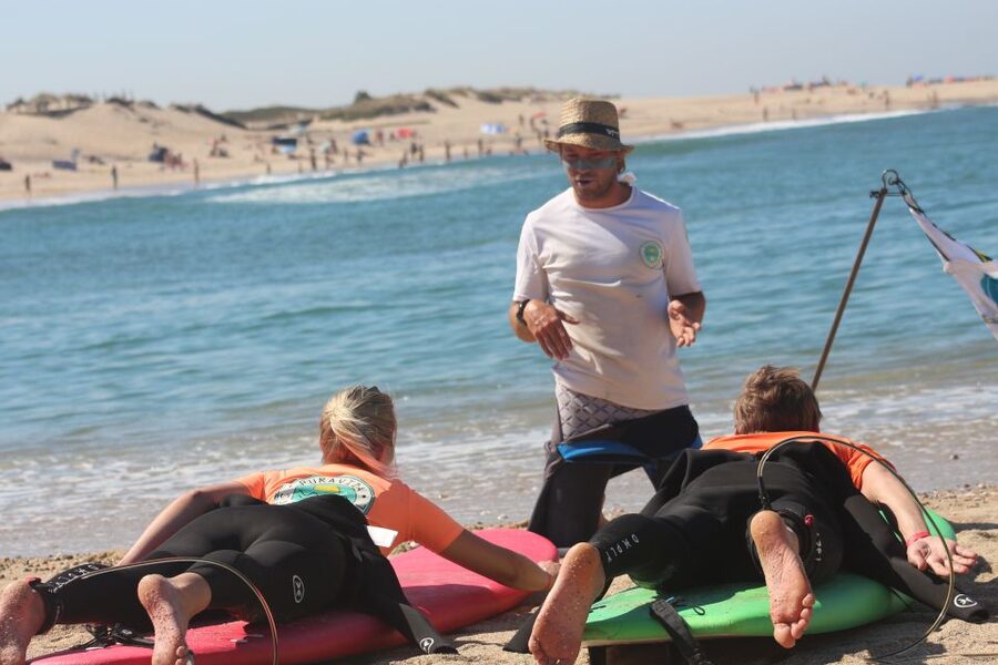 Porto: Small Group Surf Lesson with Transportation - Learning the basics on the sand