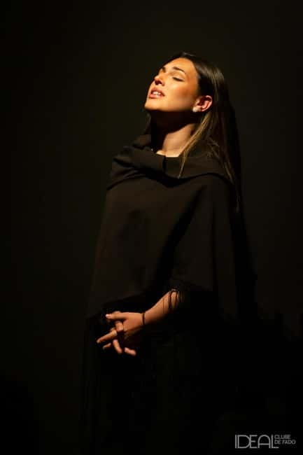 Porto: The highest-rated traditional fado concert (downtown) - The room: intimate, but not perfect