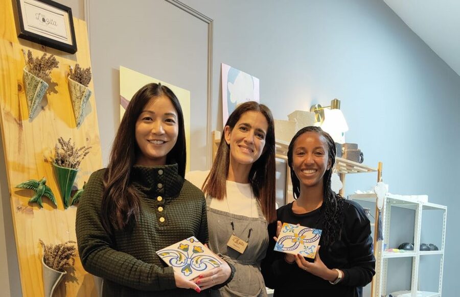 Porto: Tile Painting and Cocktails in Downtown Porto - Best times to book this activity