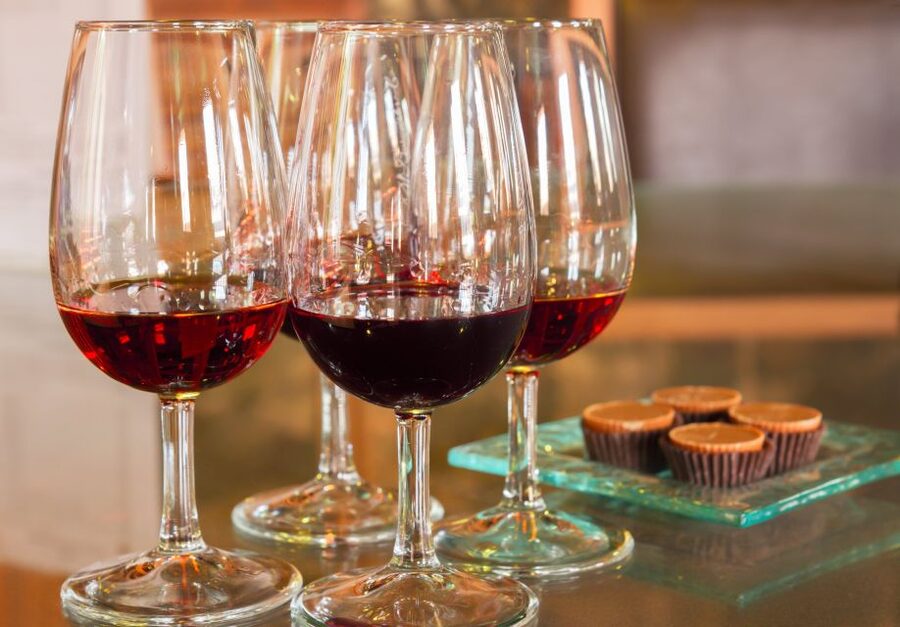 Porto: Tuk-Tuk Tour, Douro River Cruise, and Wine Tasting - Taking in Porto from a rabelo boat