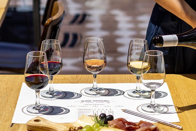 Porto Wine Tasting Experience with Portuguese Tapas Plate - At a glance: what makes this tasting useful