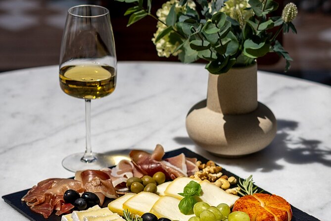 Porto Wine Tasting Experience with Portuguese Tapas Plate - Practical advice before you book