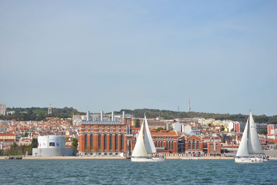 Private Sailing Boat Tour Lisbon with a drink: 2 to 8 Hours - Belém Tower from the Tagus