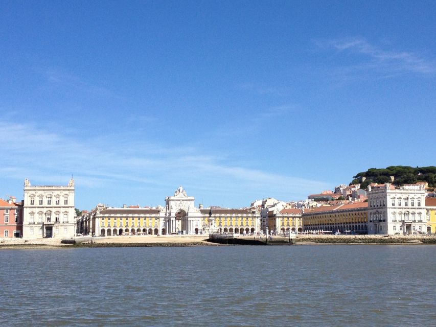 Private Sailing Boat Tour Lisbon with a drink: 2 to 8 Hours - Choosing two hours or a full eight