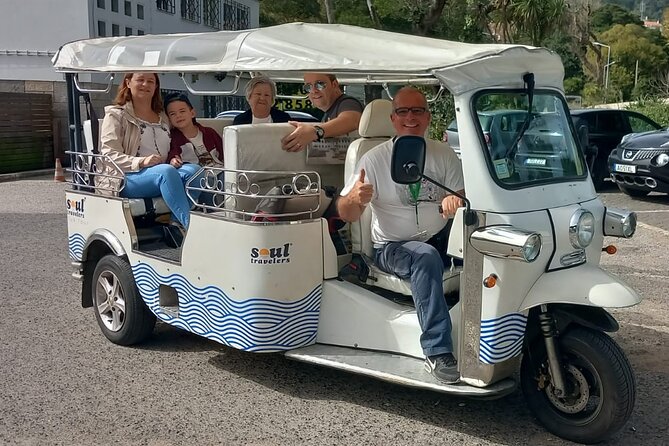 Private Tour Sintra, Palaces and Mountain Tuk Tuk(2 to 6 people) - A ten-minute stop at Vale dos Lagos
