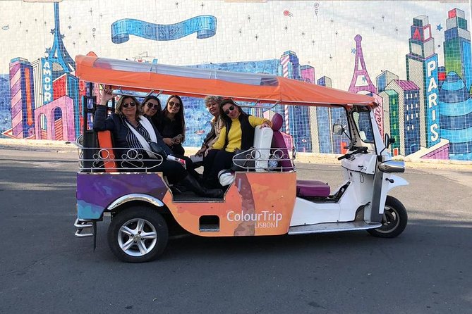Private Tuk Tuk Tour Through Lisbon’s Historical Streets - Lisbon Cathedral and the story beneath its stone