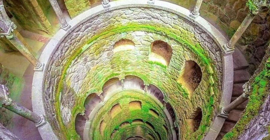 Quinta da Regaleira Skip-the-Ticket-Line Entry & Audioguide - Key points at a glance