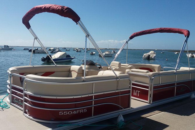Ria Formosa Natural Park and Islands Boat Cruise from Faro - Ilha do Farol: a village on the sand