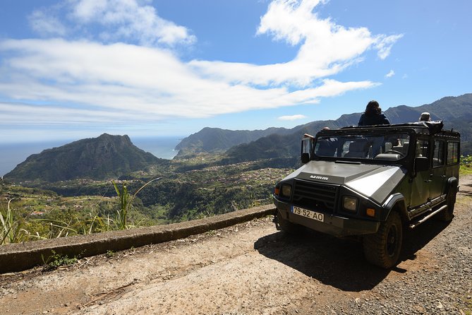 Safari 4x4 Pico Arieiro Santana in Small Group "FlowerEAST" - Why a small 4x4 group works well in Madeira