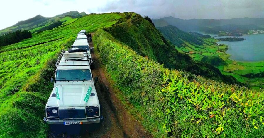 São Miguel, Azores: Sete Cidades Half-Day Jeep Tour - Reaching 2,100 feet on the outer rim
