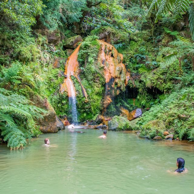 São Miguel: Full-Day Tour to Sete Cidades and Lagoa do Fogo - Why this São Miguel day tour works well