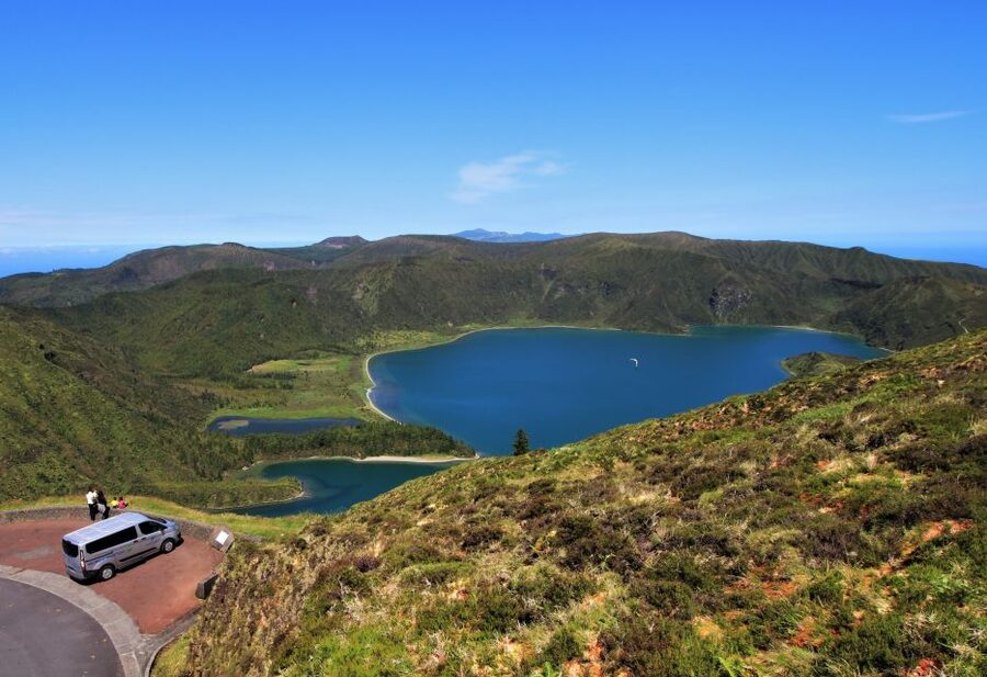 São Miguel West: Full-Day Van Tour with Lunch - Pico do Carvão opens the day with a wide view