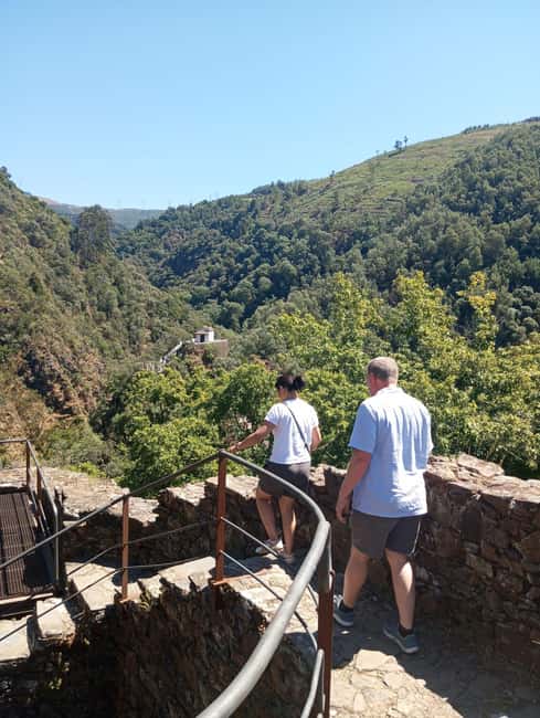 Schist Villages and medieval castles tour - Leaving Coimbra for the Aldeias de Xisto