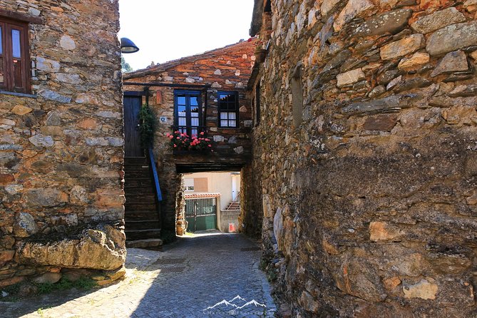 Schist Villages at Lousa Mountain - Aigra Velha at 770 meters