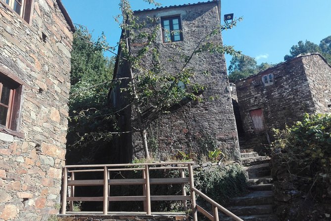 Schist Villages of Lousã Mountain, half-day from Coimbra - Cerdeira, the arts village in the mountains