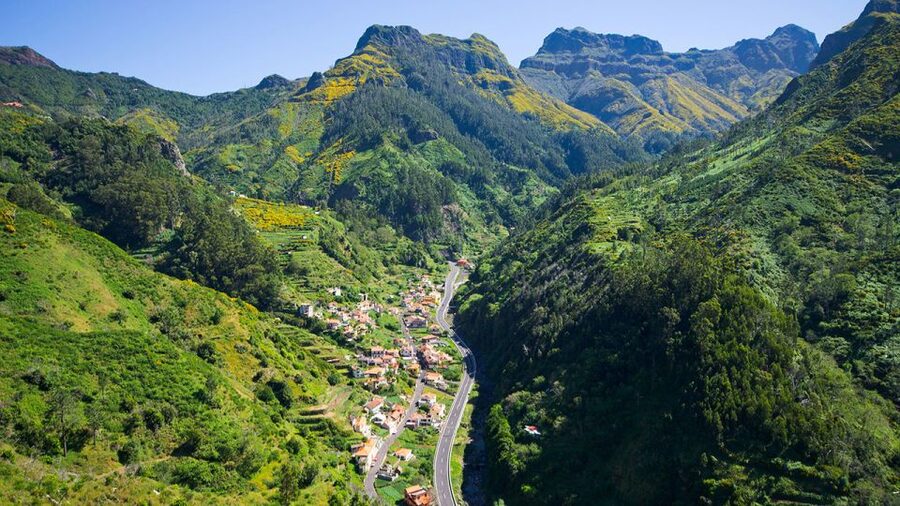 Serra de Água Valley Levada Walk - The café stop and the missing lunch