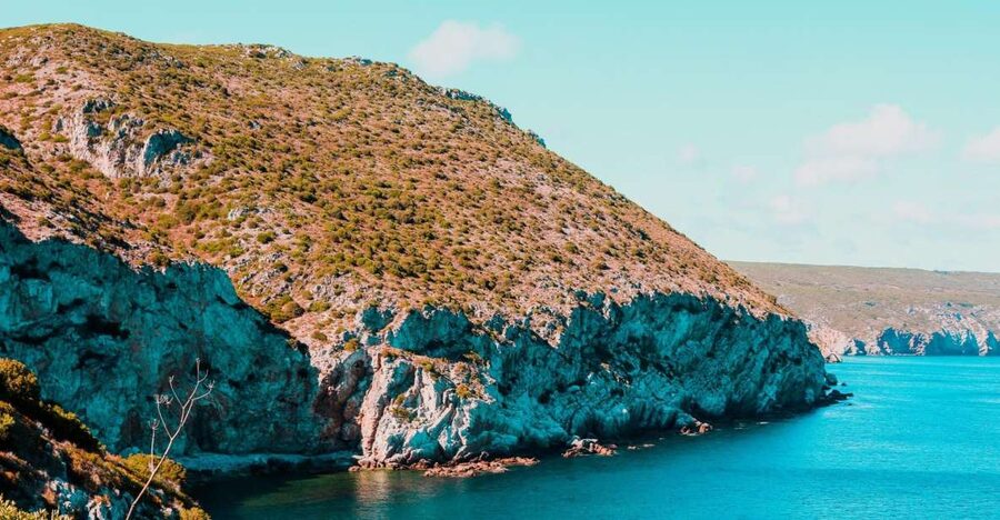 Sesimbra: Arrábida Beaches & Caves Boat Tour with Snorkeling - Key points to know before you go