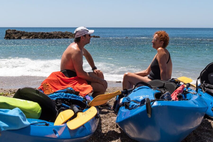 Sesimbra: Arrabida Natural Park & Caves Guided Kayaking Tour - Is the kayaking difficult?