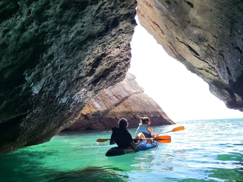 Sesimbra: Arrabida Natural Park & Caves Guided Kayaking Tour - When the tour works best