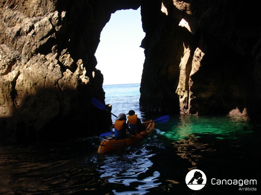 Sesimbra: Arrábida Natural Park Guided Kayaking Tour - The beach stop and the small Portuguese treat