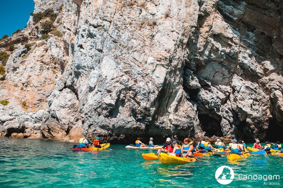 Sesimbra: Arrábida Natural Park Guided Kayaking Tour - The return paddle and what three hours really means