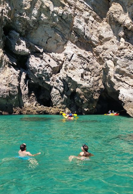 Sesimbra: Secret Bays and Beaches Boat Tour with Snorkeling - Snorkeling in the Professor Luiz Saldanha Marine Park