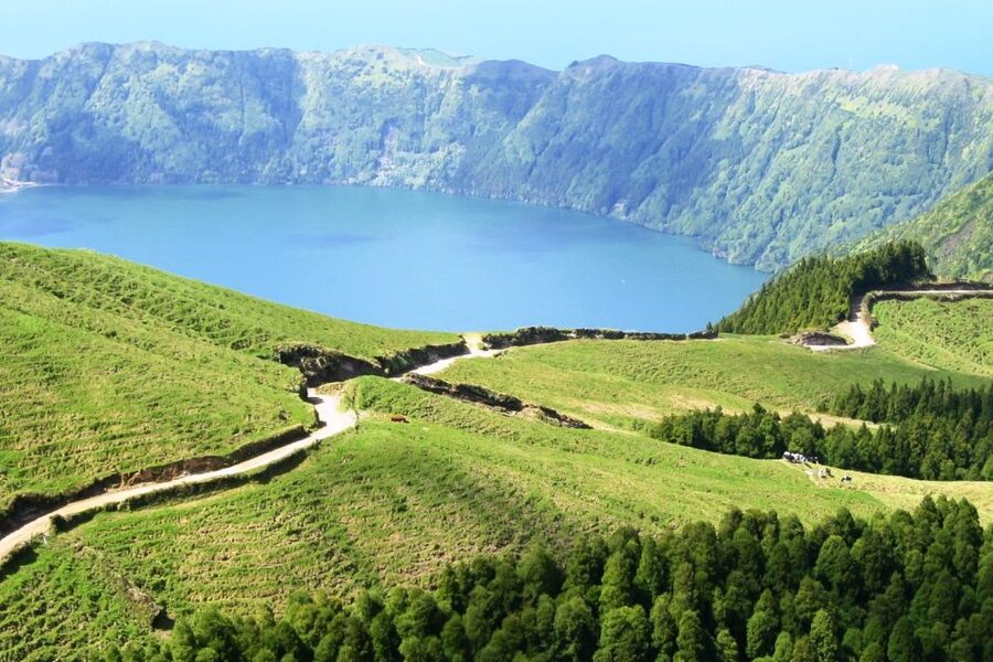Sete Cidades Azores 4x4 Day Tour from Ponta Delgada - Empadadas and Carvão: quieter lakes with a wilder feel