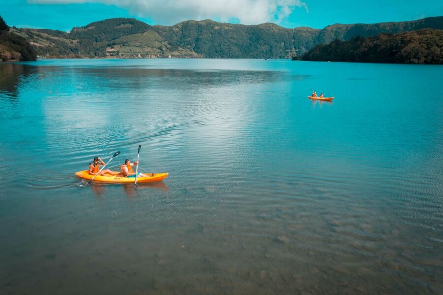 Sete Cidades: Kayaking and Biking Adventure - Biking around Sete Cidades for 90 minutes
