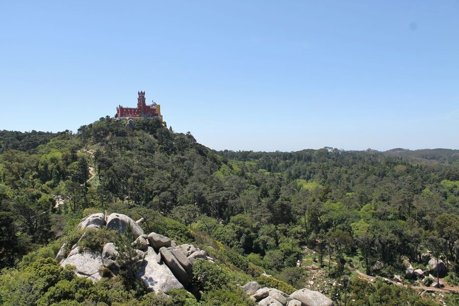 Sintra and Cascais: Full-Day Private Sightseeing Tour - Key points at a glance