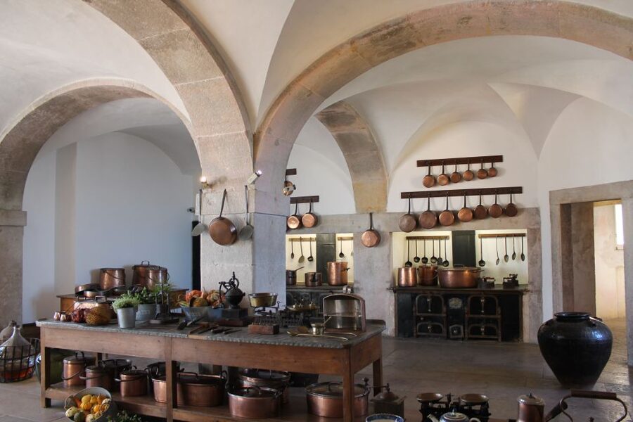 Sintra and Cascais: Full-Day Private Sightseeing Tour - Practical comfort and access notes
